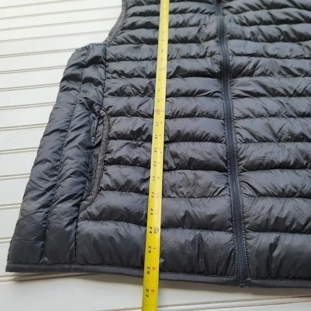 UNI QLO Zip Front Puffer Vest Pockets Charcoal Gray Soft Down XL Outdoor Winter - Picture 7 of 8
